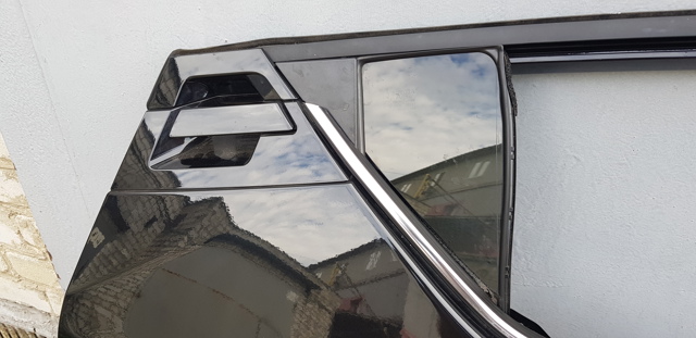 Окно надставки двери задней 68123F4020 TOYOTA