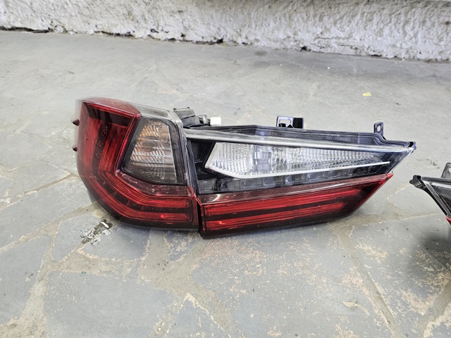 815900E090 TOYOTA Фонарь задний левый внутренний купить в Кривой Рог