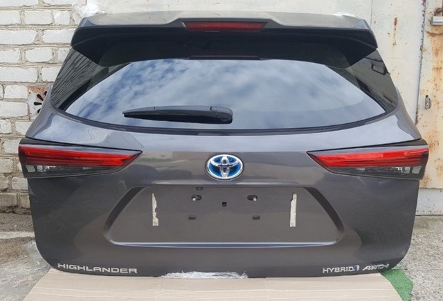 Задняя левая внутренняя фара 815900E180 TOYOTA