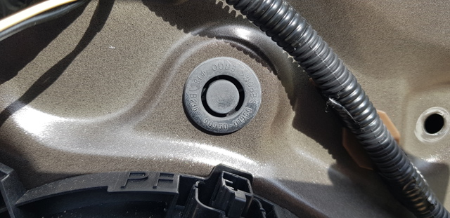 Заглушка пола 9095001956 TOYOTA
