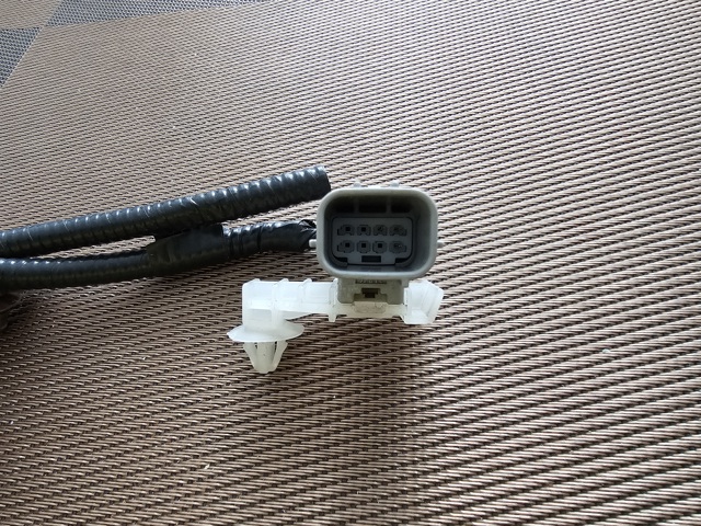 TOYOTA 9098012519 в наличии Запорожье