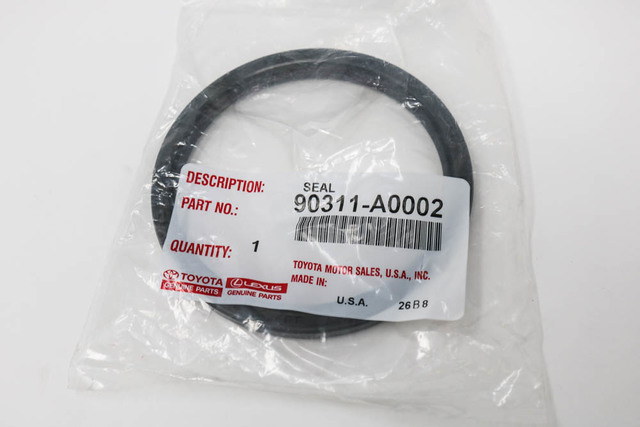Сальник коленвала коренной 90311A0002 TOYOTA