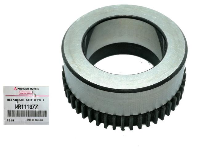 MR111877 MITSUBISHI Кольцо стопорное подшипника задней полуоси купить в Украина
