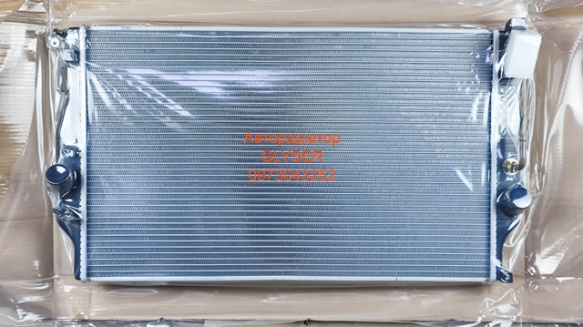1640026410 Toyota Радиатор охлаждения двигателя