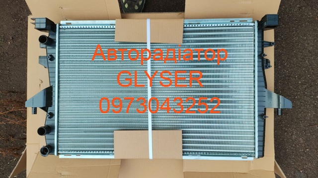 Радиатор системы охлаждения двигателя 382230 GLYSER