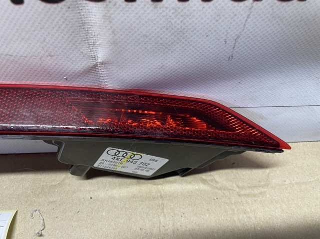 4KE945702 VAG Катафот (отражатель) заднего бампера правый купить в Каменское