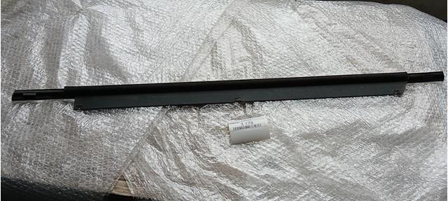4L0853763E VAG Молдинг стекла заднего левый купить в Тернополь