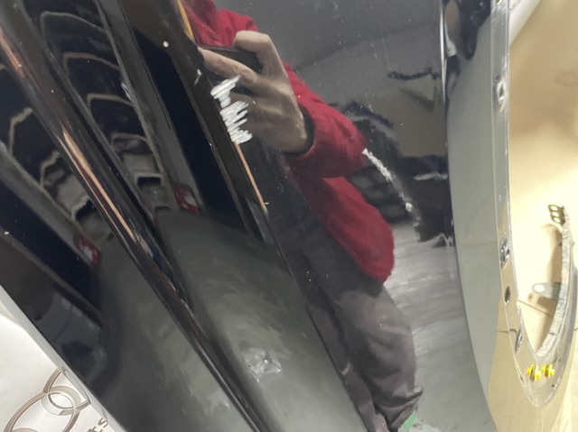 4M8821106A VAG Крыло переднее правое купить в Киев