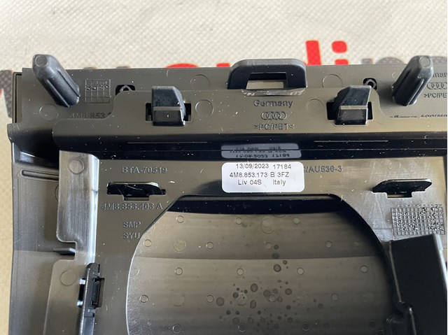 4M8853173B3FZ купить Львов