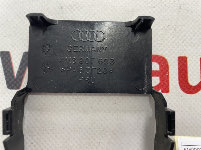 VAG 4M8907693 в наличии Львов