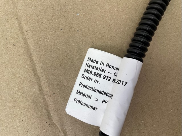 VAG 4M8955972 в наличии Ужгород