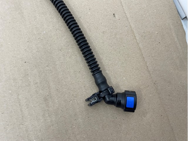 4M8955972 купить Запорожье