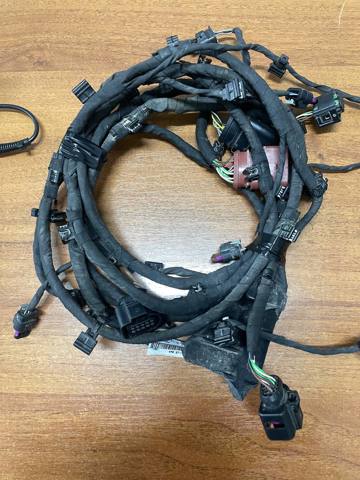 4M8971095HC VAG купить в Киев