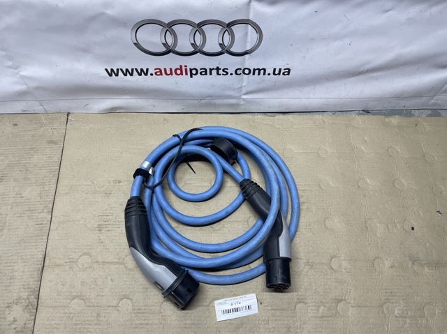 Кабель для зарядки электромобиля 61900003164 BMW