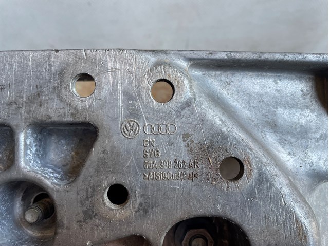 VAG 80A399262AR Балка крепления коробки передач в наличии Винница