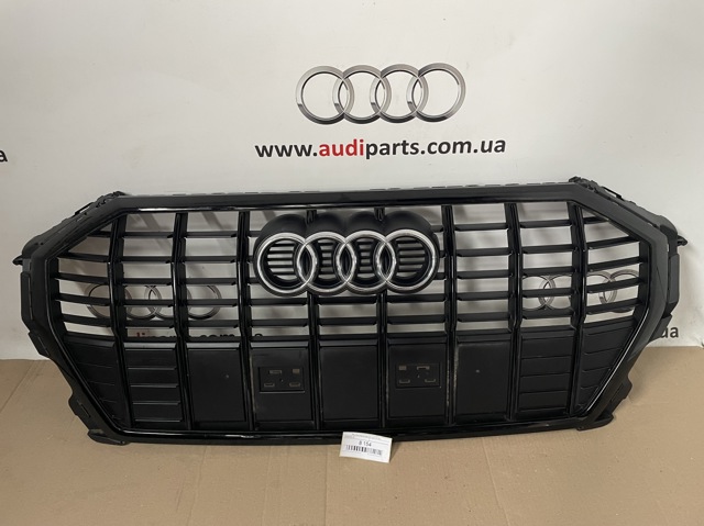 Решетка радиатора 83A853651B VAG