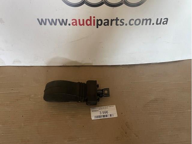 Ограничитель открывания задней двери 8R0839267B VAG
