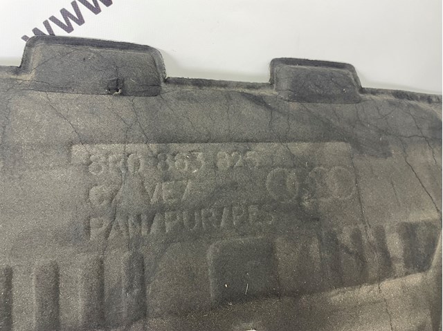 8R0863825 Шумоизоляция капота купить Николаев