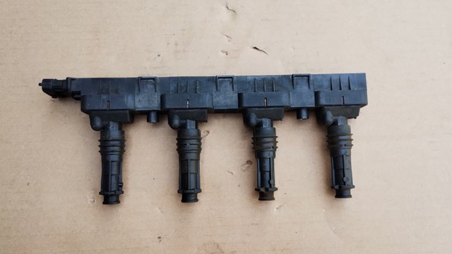 BOSCH 0221503015 Катушка зажигания в наличии Тернополь
