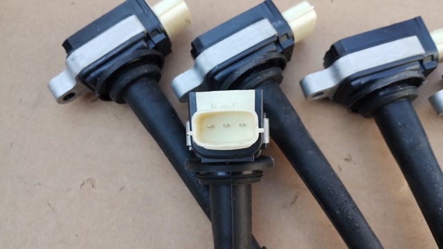 0221504030 BOSCH Катушка зажигания купить в Харьков