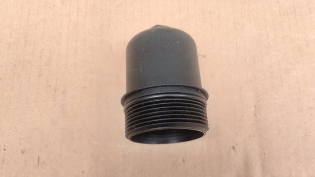 Крышка масляного фильтра 02E305047A VAG