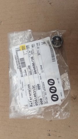 Опорный подшипник первичного вала КПП (центрирующий подшипник маховика) 056105313C VAG