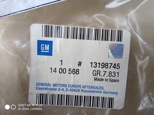 GM 1400568 Заглушка (решетка) противотуманных фар бампера переднего правая в наличии Павлоград