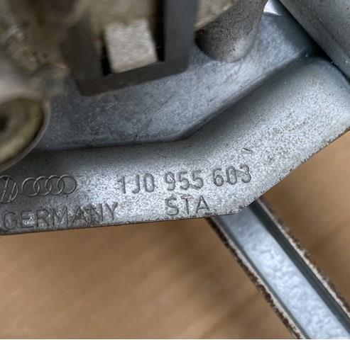 1J0955325A Тяга трапеции стеклоочистителя левая купить Кривой Рог