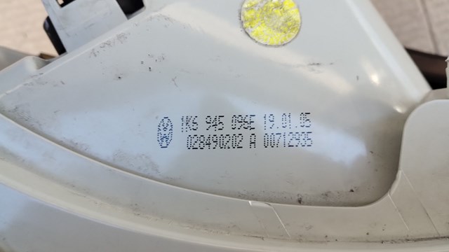 1K6945096E VAG Фонарь задний правый внешний купить в Днепр
