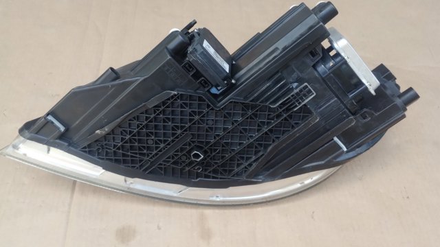 1Z1941016G VAG Фара правая купить в Черкассы