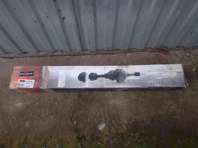 Привод правый 490456 MAXGEAR