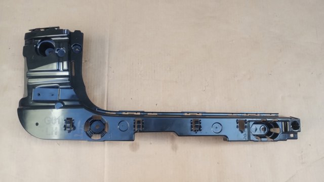 Левое крепление заднего бампера 51127400665 BMW