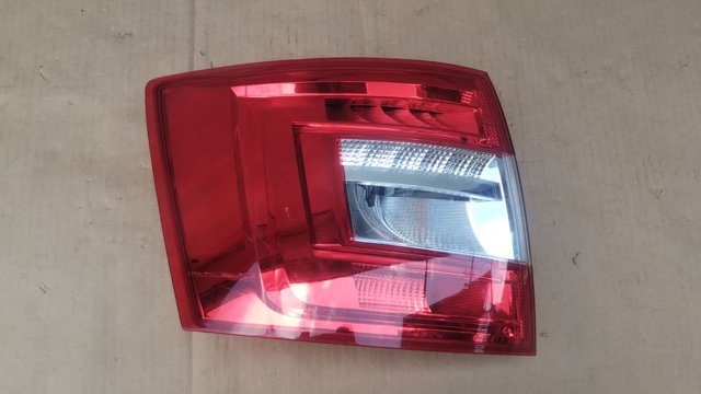 Задний левый стоп 5E9945095B VAG