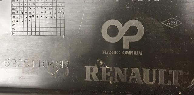 622541048R RENAULT Решетка радиатора купить в Черкассы