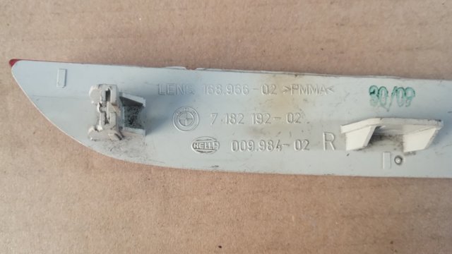 63147182192 BMW Катафот (отражатель) заднего бампера правый купить в Тернополь