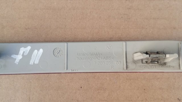 63147203238 BMW Катафот (отражатель) заднего бампера правый купить в Черновцы