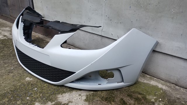 VAG 6J0807221 Передний бампер в наличии Харьков