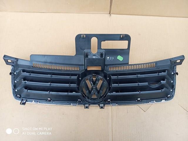 VAG 6Q0853651D3FZ Решетка радиатора в наличии Чернигов