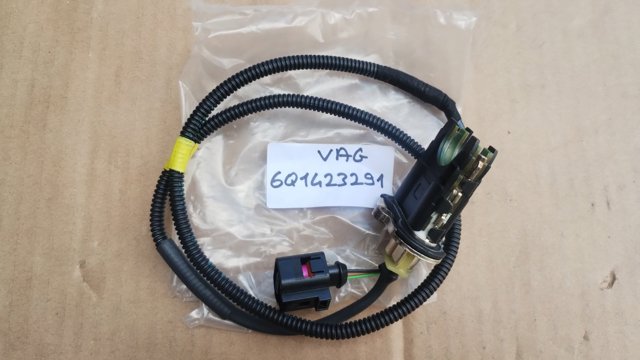 Датчик угла поворота рулевого колеса 6Q1423291 VAG
