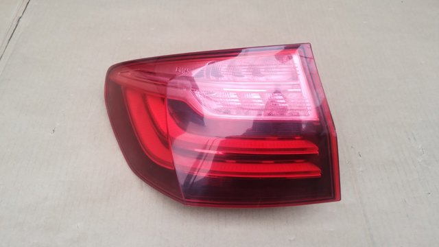 Фонарь задний 7203233 BMW