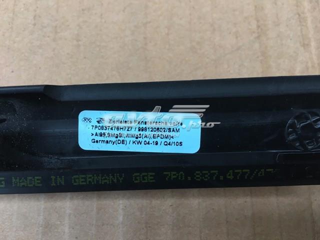 VAG 7P0837476H7Z7 Молдинг опускного стекла двери передней правой в наличии Николаев