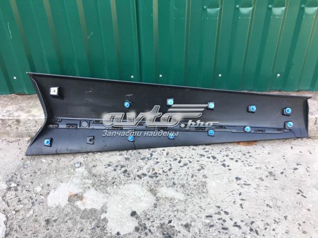 RENAULT 801867830R Накладка двери передней правой в наличии Чернигов