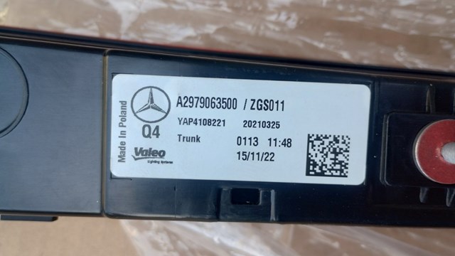A2979063500 MERCEDES Фонарь задний центральный купить в Тернополь