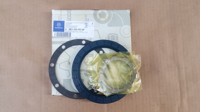 Ремкомплект задней ступицы A3833500068 MERCEDES