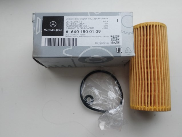 Фильтр масла A6401800109 MERCEDES
