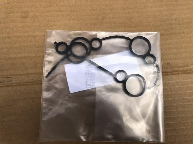 Прокладка клапанной крышки двигателя, нижняя A6540517100 MERCEDES