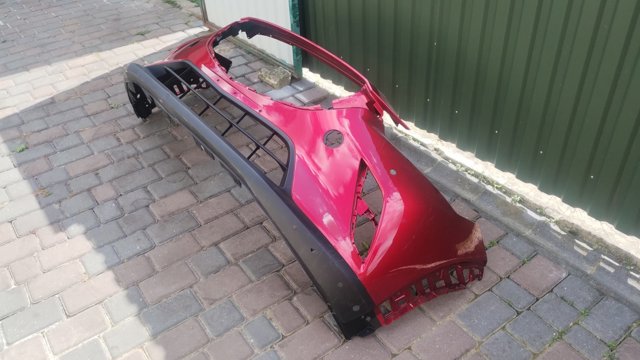 MAZDA D10J50031 Бампер передний в наличии Львов
