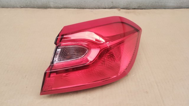 Задний правый внешний фонарь H1BB13404AJ FORD