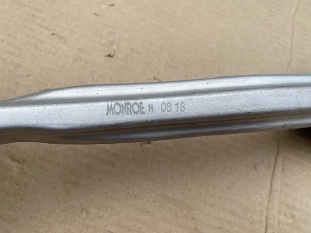 MONROE L23525 Верхний рычаг в наличии Павлоград