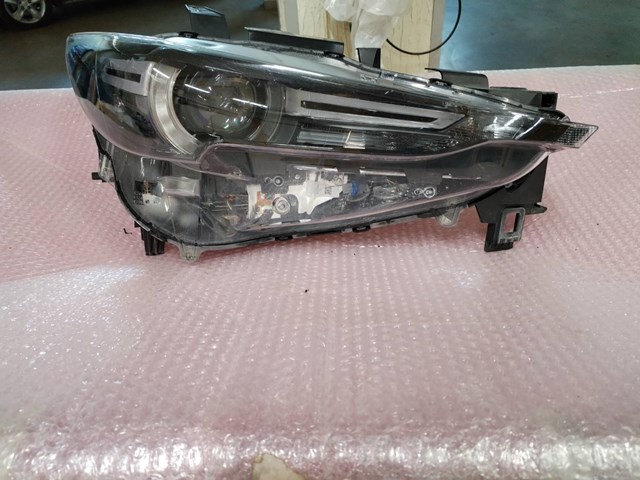 KB8N51031H MAZDA Правая фара купить в Кривой Рог
